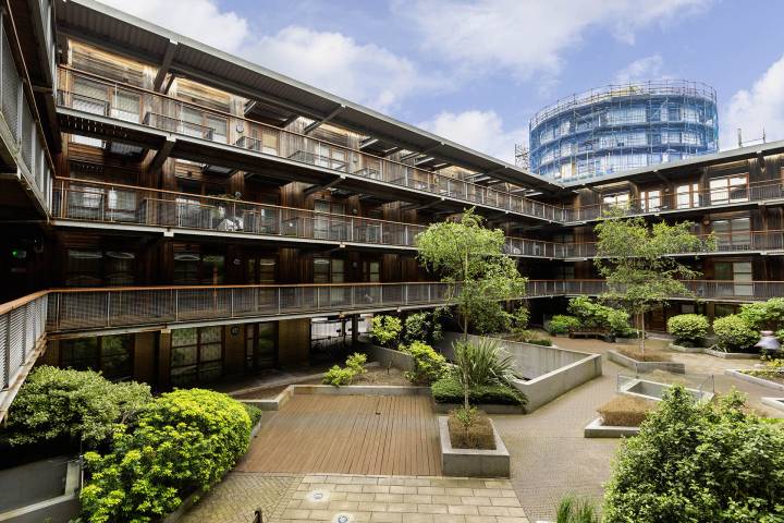 Modern Apartment Noko house, Banister road, Kensal Rise 